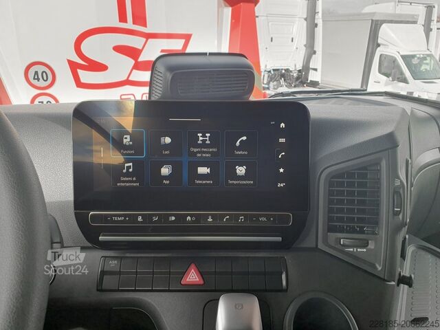 شاحنة قلابة MERCEDES - VEICOLI Arocs 4148 K 8x4/4