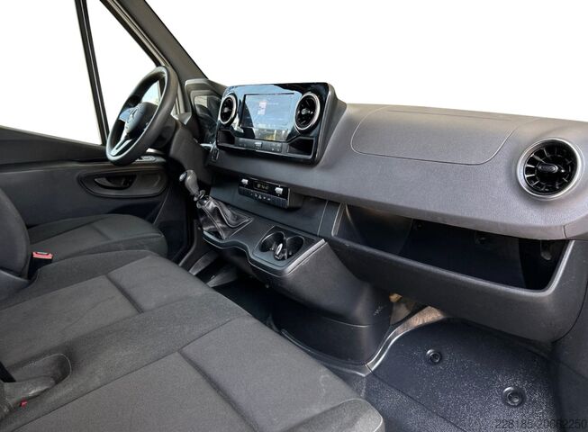 Фургон з високим дахом MERCEDES BENZ Sprinter III 316 RWD - sprinter 316 2.1 cdi F 43/35 rwd tett
