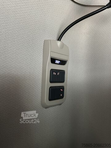 Standard-SZM DAF CF 410 FT Space Cab / 717 dkm / Euro 6D / APK T...