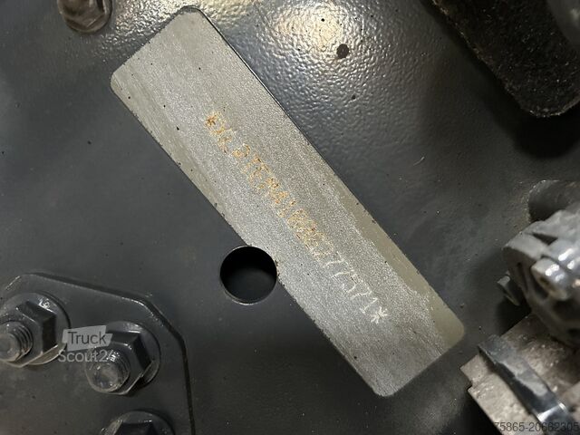 Standard-SZM DAF CF 410 FT Space Cab / 717 dkm / Euro 6D / APK T...