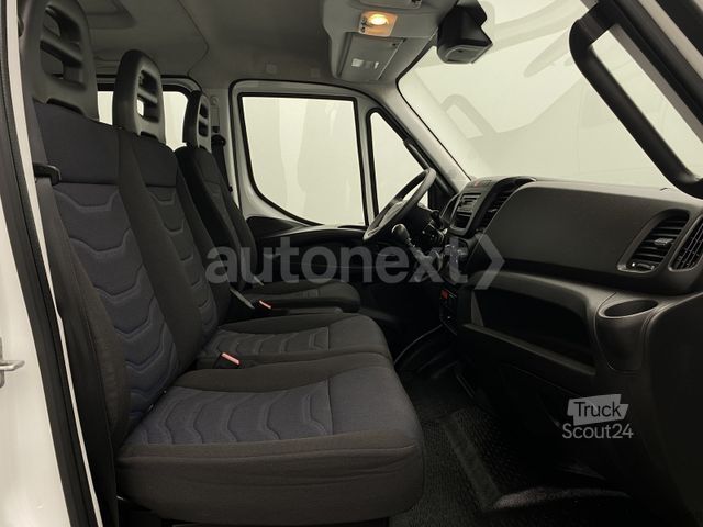 Verhollinen pakettiauto IVECO Daily 70C18H DoKa *Werkstatt* LBW+7-SITZE (5268)