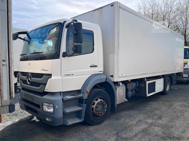Chladírenský vůz MERCEDES-BENZ Axor 1824 Koffer 7,90 m LBW Klima 4 x vorhanden