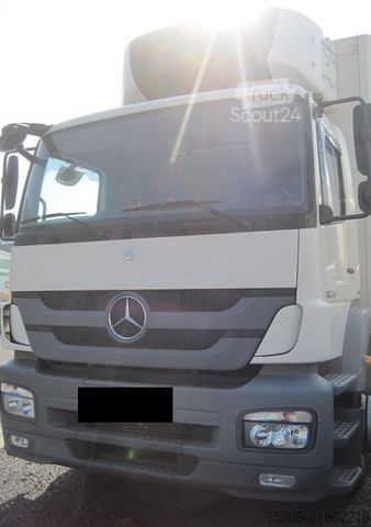 Camion refrigerato MERCEDES-BENZ Axor 1824 Koffer 7,90 m LBW Klima 4 x vorhanden