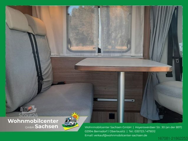Yarı entegre karavan CARADO V 337