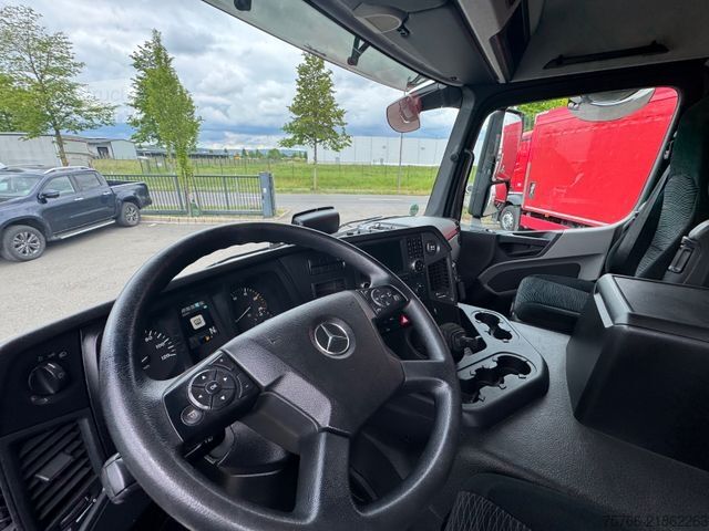 Içecek kamyonu MERCEDES-BENZ ANTOS 2533 L / LBW / 2xAHK / LENKACHSE / 18 PAL