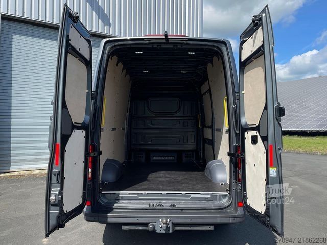 Høy tak varebil MAN TGE 3.200 L3H3 Kasten 4x4 AHK NAVI PDC KLIMA