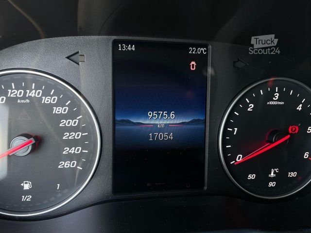 Minibús MERCEDES-BENZ Vito 119 Tourer PRO XL STANDHZ NAV KAMERA