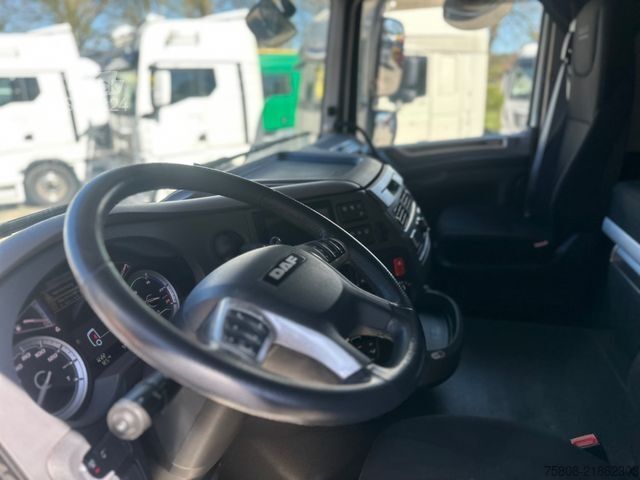 Vakio vetoauto DAF XF530 FT 2 Tanks 1180L Euro6e Retarder Xenon