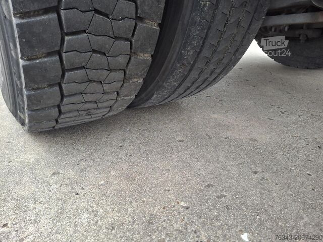 Kasa kamyonu RENAULT D19 WIDE 280 - E6