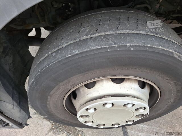 Kasa kamyonu RENAULT D19 WIDE 280 - E6