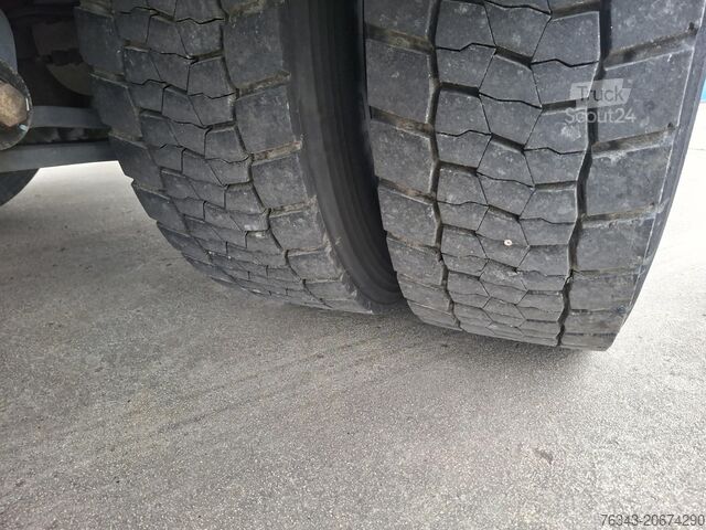 Kasa kamyonu RENAULT D19 WIDE 280 - E6