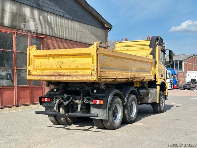 شاحنة قلابة ثلاثية الجوانب MERCEDES-BENZ Arocs 3345 6x6 Meiller DSK Bordmatik AHK