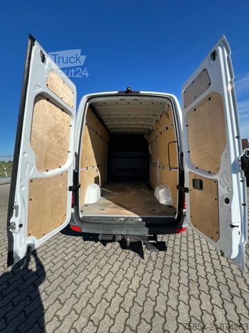 Hög tak skåpbil MERCEDES-BENZ Sprinter II Kasten 216CDI