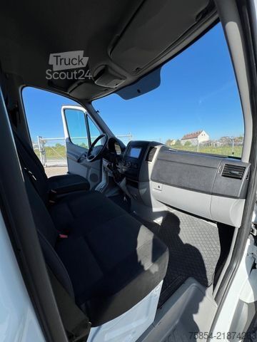 Hög tak skåpbil MERCEDES-BENZ Sprinter II Kasten 216CDI