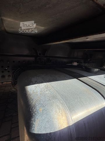 Flaklastbil med kapell MERCEDES-BENZ 2540/LBW/Lenk-Achse/Kamera