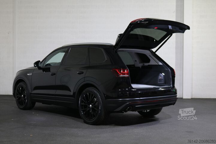 Geländewagen Volkswagen Touareg 3.0 TDI V6 Grijs Kenteken Bpm Vrij