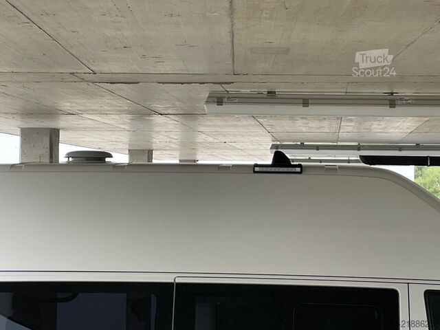 Ambulanță VW T6.1