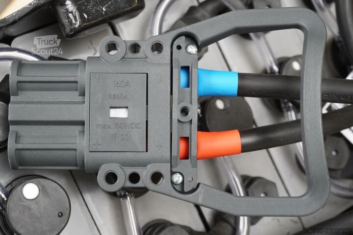 šakinio krautuvo baterija AIM 24 Volt 3 PzS 375 Ah