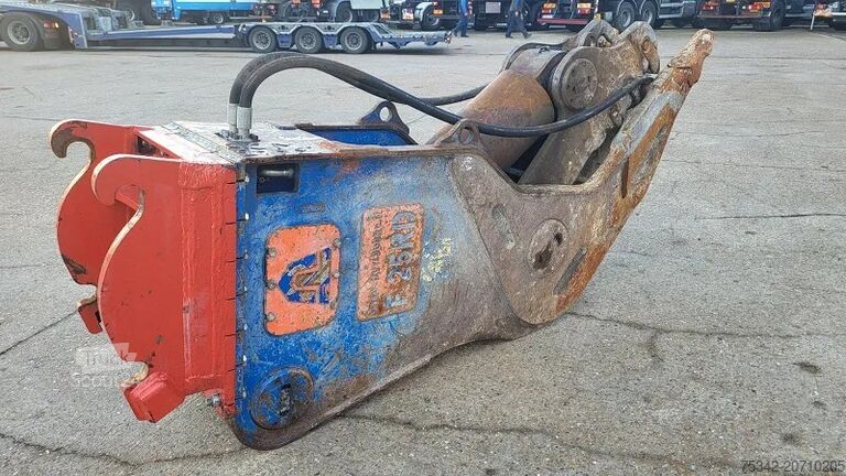 Pulverizador Trevibenne F25 RD Crusher