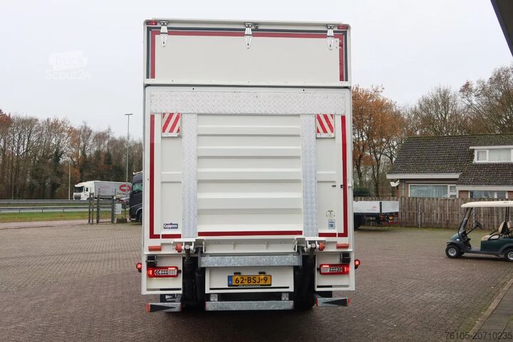 Koffer Volvo FM 340 Geïsoleerd Dak DHollandia 3000 kg