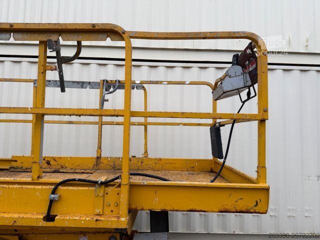 Radna platforma HAULOTTE Compact 10DX 4x4 Diesel / 10 Meter