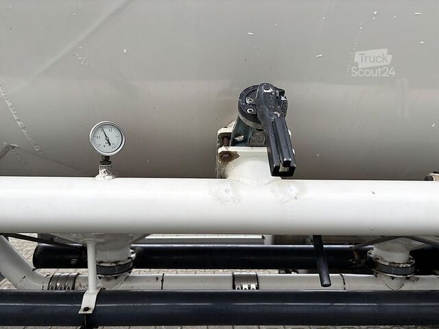 Reboque silo Jilko 42m³Silo Interne Nr. 1021