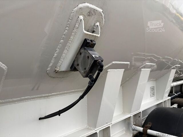 Reboque silo Jilko 42m³Silo Interne Nr. 1021