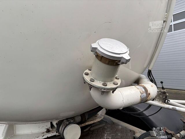 Reboque silo Jilko 42m³Silo Interne Nr. 1021