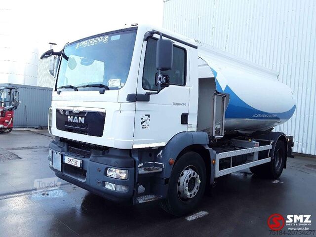 Tankwagen Man TGM 18.290 13500L 4 Compartments