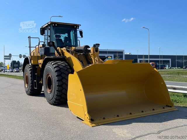 Riteņu iekrāvējs Caterpillar 972M XE - CE / new tires / new bucket edge