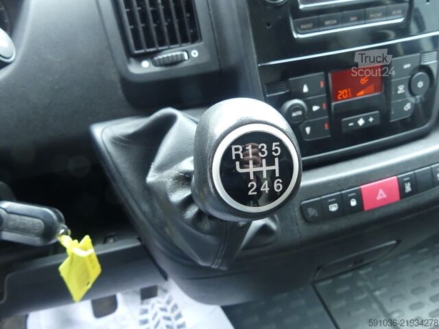 Панельний фургон peugeot Boxer Kasten 330 L2H1 Premium HDi WÜRTH/STHZ/KAM