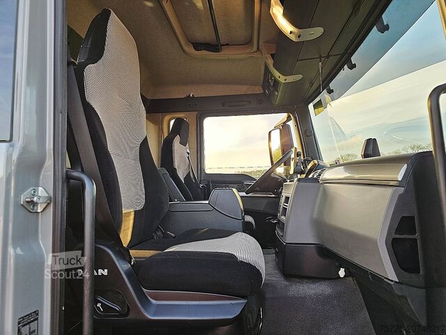 Containertransport (portaalarmsysteem) M.A.N. 26.430 TGS MEILLER