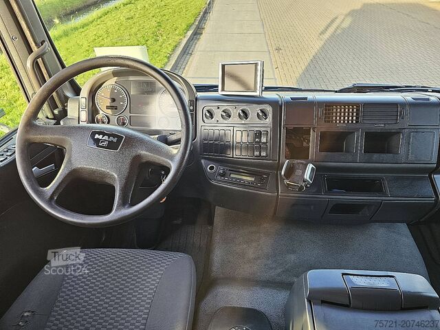 Koffer MAN 18.240 TGM AIRCO TAILLIFT