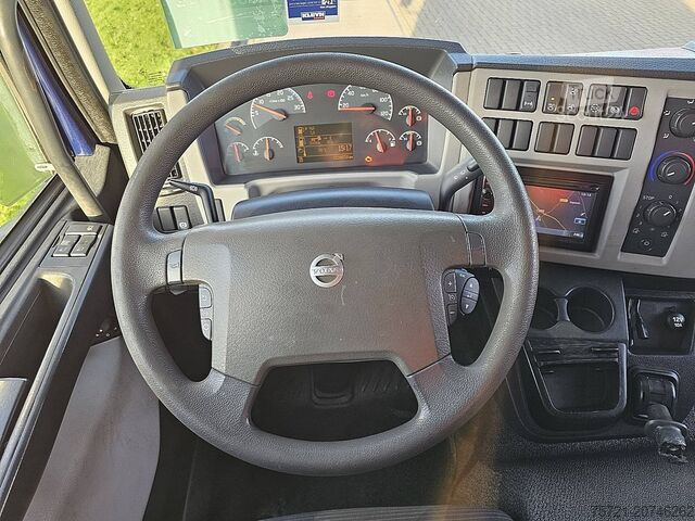 Gesloten bak VOLVO FL 240.12 TAILLIFT SIDE DOOR