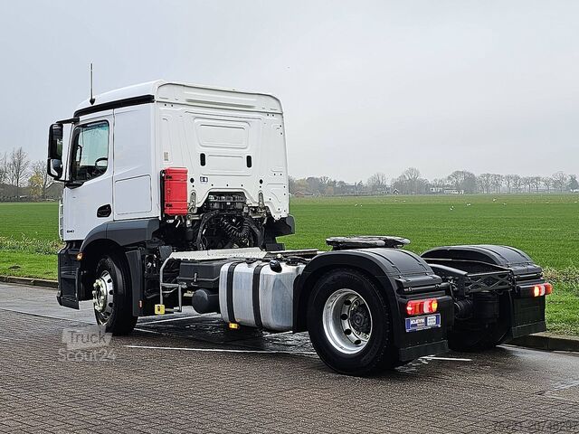 Standard-SZM MERCEDES-BENZ ACTROS 1840 ADR