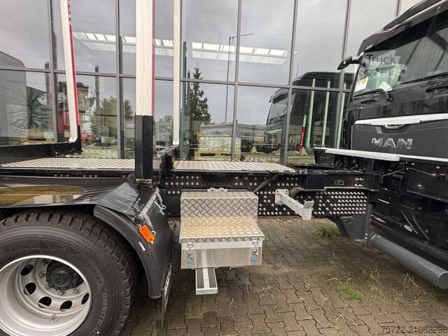 Přepravník dřeva Iveco X-WAY 570 6x4 BL  Kurzholz-LKW Kran nach Wahl