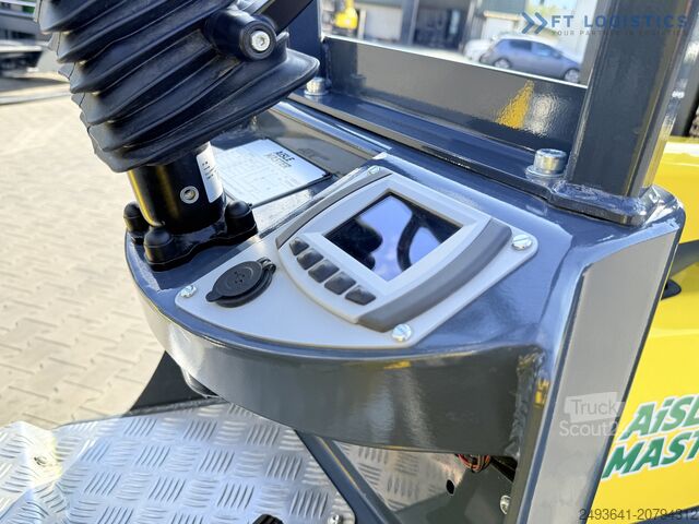 Siaurų praėjimų krautuvas Combilift AISLE MASTER TRIPLEX 8500 FREE LIFT TOP1