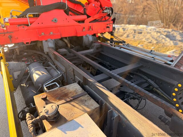 Abschleppwagen - Schiebeplateau und Kran Mercedes-Benz Atego 1524