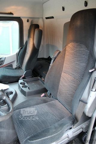 Camion plateau avec bâche MERCEDES-BENZ 1830 4x2 LL - Pritsche 7,05 m - Nr.: 770