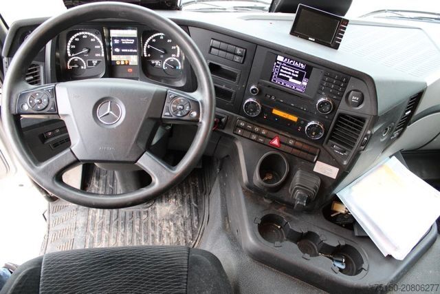 Camion plateau avec bâche MERCEDES-BENZ 1830 4x2 LL - Pritsche 7,05 m - Nr.: 770