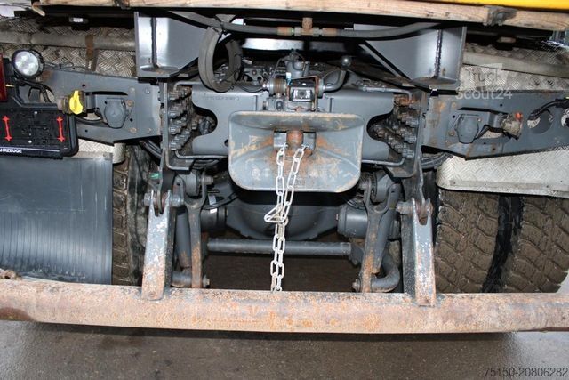 Camion à usage spécial MERCEDES-BENZ 3243 8x4 BB ABSCHIEBER FLIEGL THERMO Nr.: 622