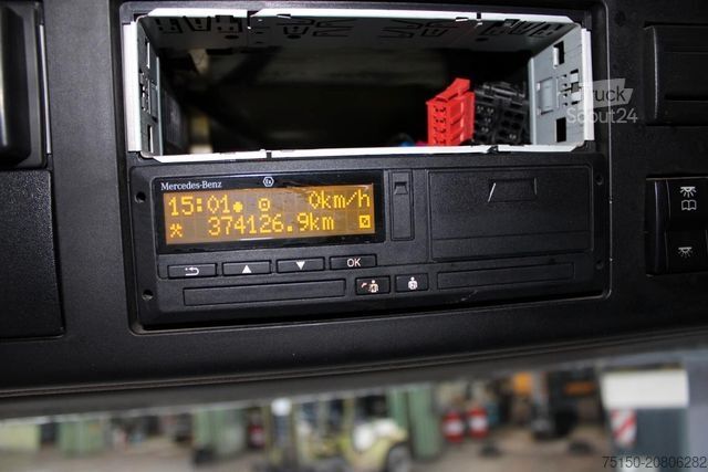 Camion à usage spécial MERCEDES-BENZ 3243 8x4 BB ABSCHIEBER FLIEGL THERMO Nr.: 622