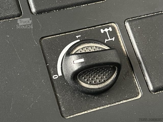 Camion frigorifique IVECO EC ML120EL22 6,65mEISWAGEN ThermoKingV500MAX ACC