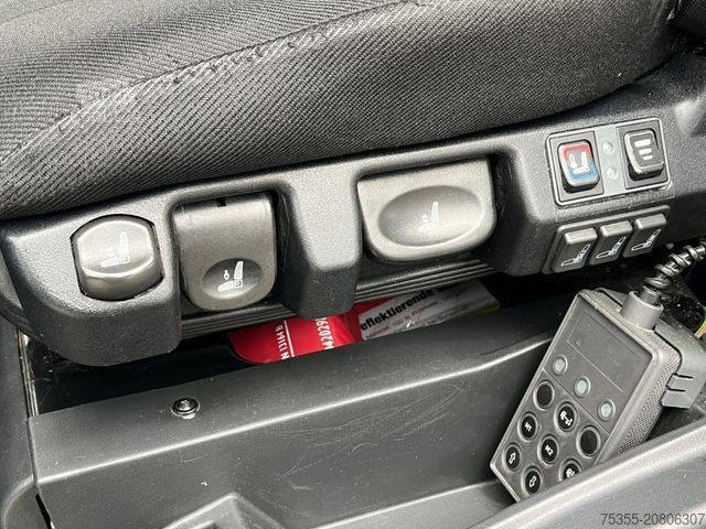 Camion frigorifique IVECO EC ML120EL22 6,65mEISWAGEN ThermoKingV500MAX ACC