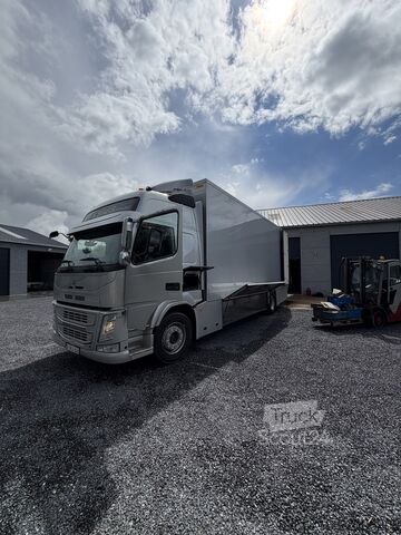 Camião de caixa fechada Volvo FM 340