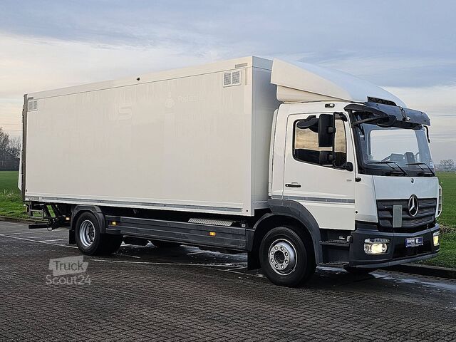 Valise MERCEDES-BENZ ATEGO 1524 AIRCO LIFT BOX 6.8