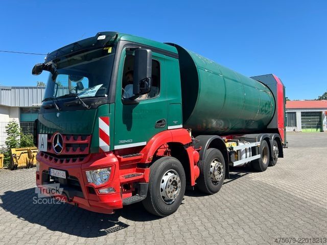 Smetiarske vozidlo MERCEDES-BENZ Arocs 3240 / 8x4x6 / Faun Rotopress 525 L