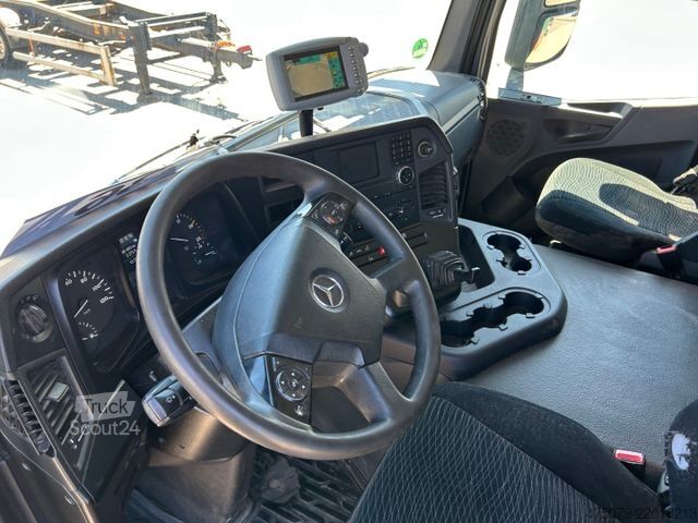 Smetiarske vozidlo MERCEDES-BENZ Arocs 3240 / 8x4x6 / Faun Rotopress 525 L