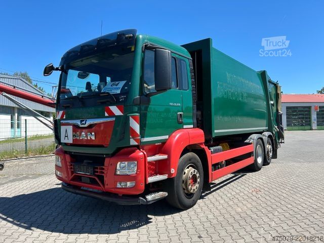 Camión de la basura MAN TGS 26.320 / Faun Variopress 524