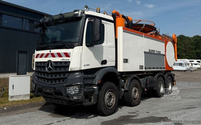 Autocisternă de vidanjare MERCEDES-BENZ Mercedes Benz Arocs 3753 8x4 Wiedemann Super1000